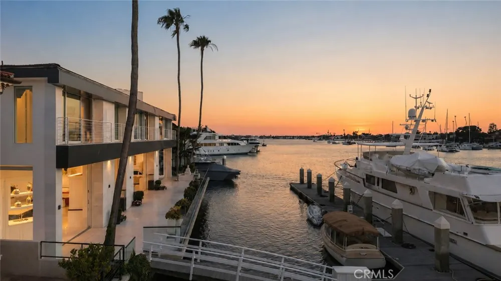 87 Linda Newport Beach, CA 92660