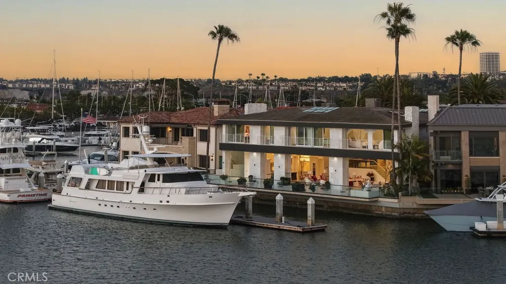 87 Linda Newport Beach, CA 92660