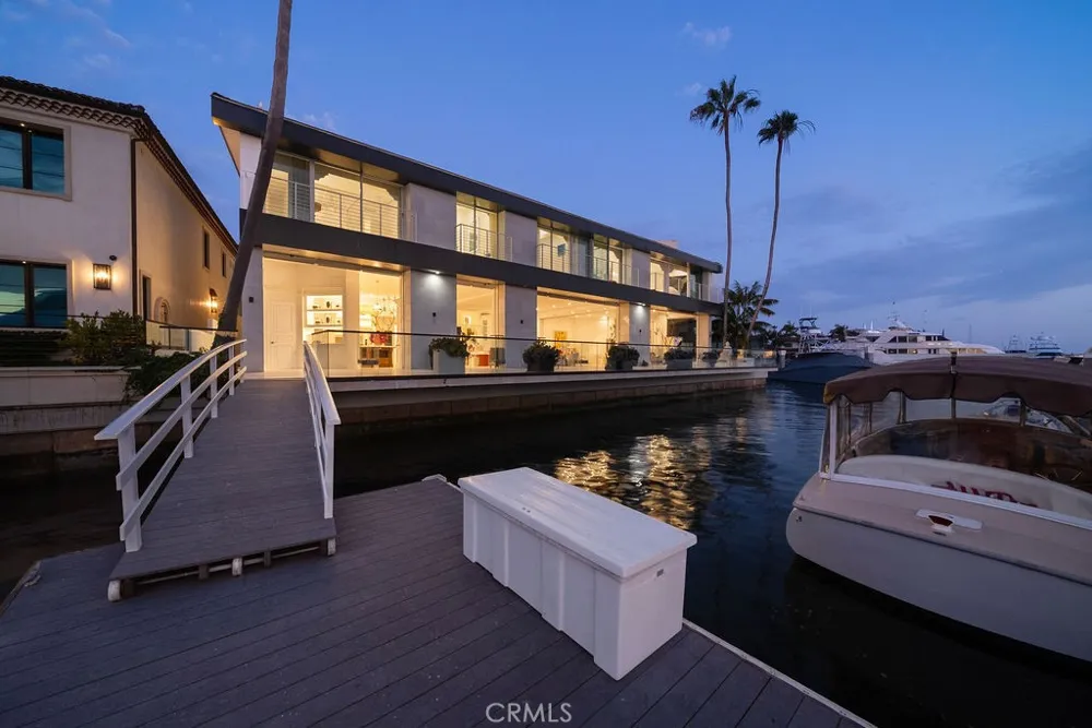 87 Linda Newport Beach, CA 92660
