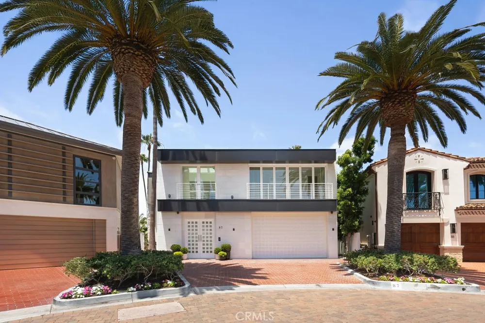 87 Linda Newport Beach, CA 92660