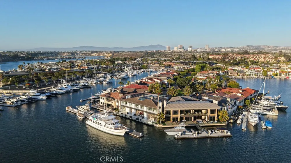 87 Linda Newport Beach, CA 92660