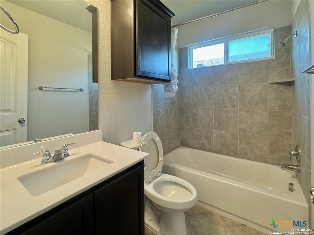 2249 Olive Hill Drive New Braunfels, TX 78130