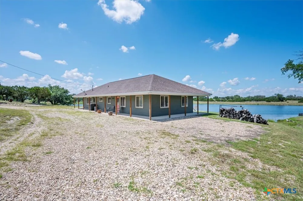 2340 County Road 152 Purmela, TX 76566