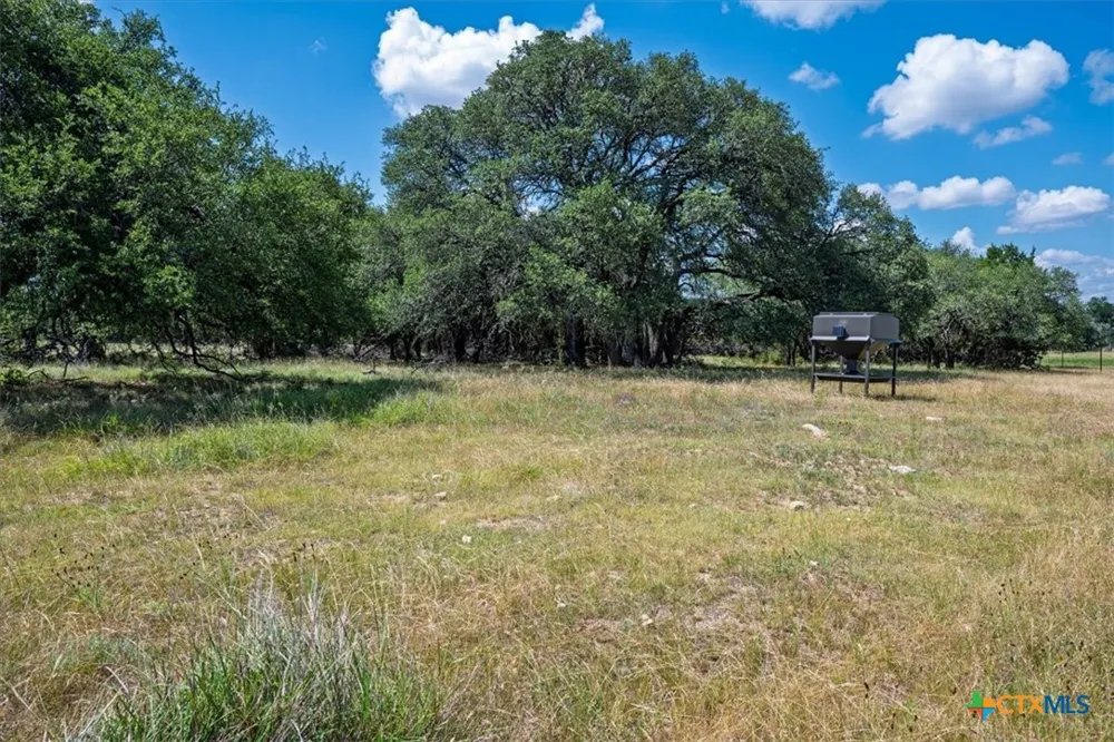 2340 County Road 152 Purmela, TX 76566