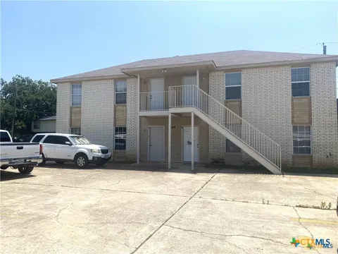 504 Esther Circle