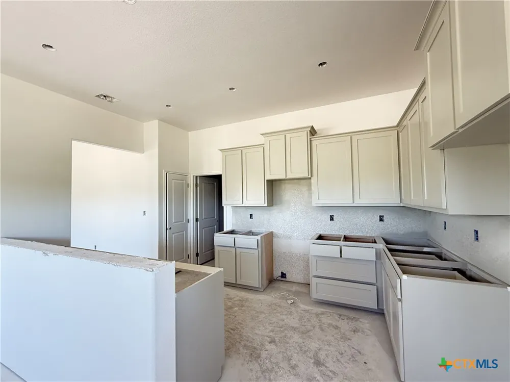 5242 Lassen Lane Belton, TX 76513