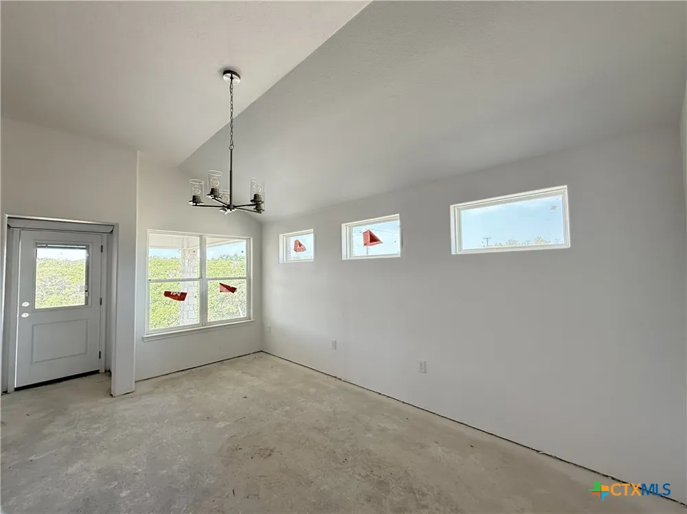 5242 Lassen Lane Belton, TX 76513