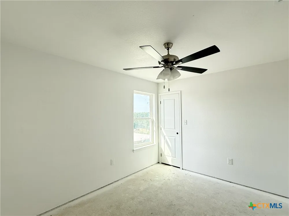 5242 Lassen Lane Belton, TX 76513