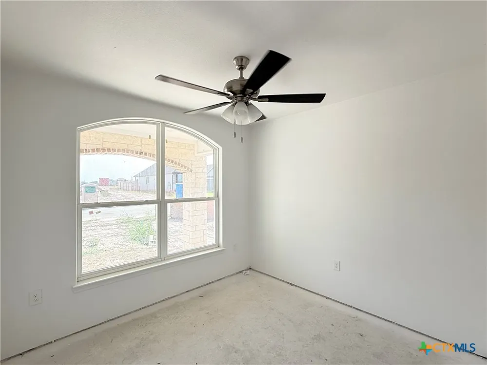 5242 Lassen Lane Belton, TX 76513