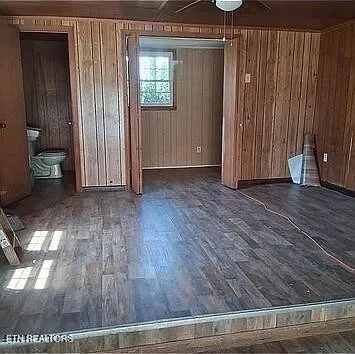 992 Shelly Rd Decherd, TN 37324