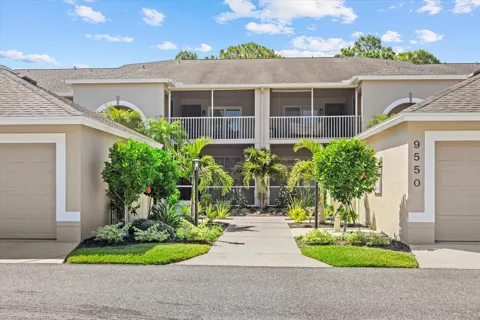 9550 HIGH GATE DRIVE #1525