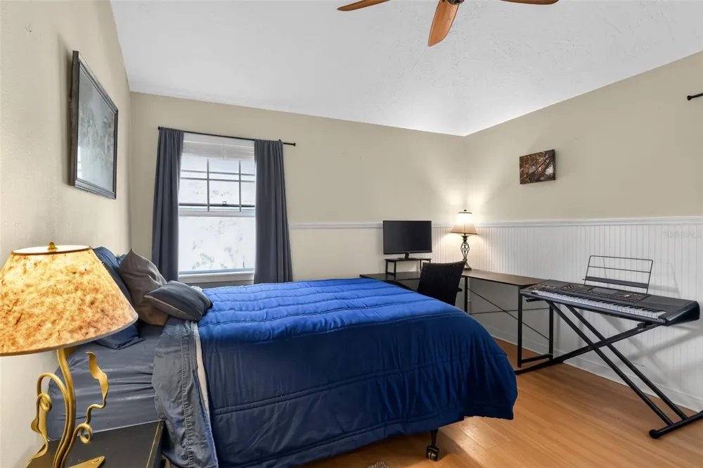 4424 FRIAR TUCK LANE Sarasota, FL 34232