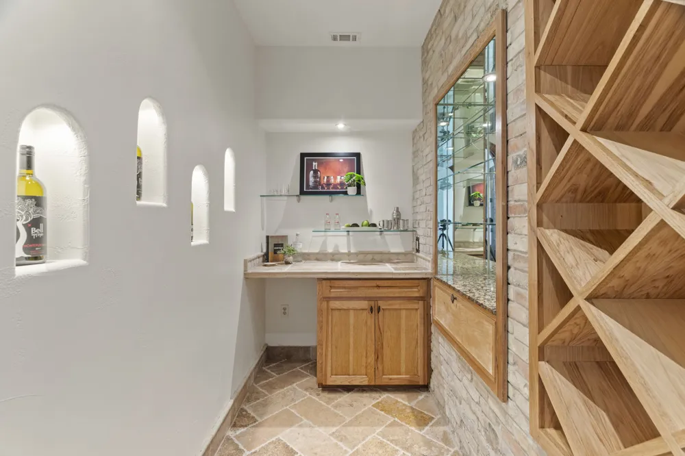 2180 La Ventana Parkway Driftwood, TX 78619