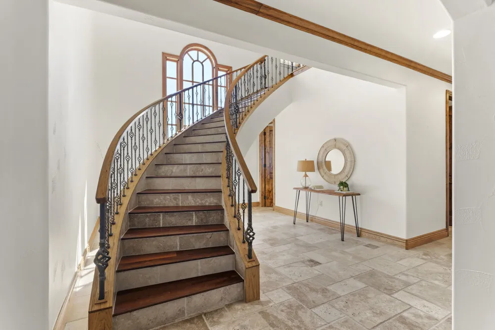 2180 La Ventana Parkway Driftwood, TX 78619