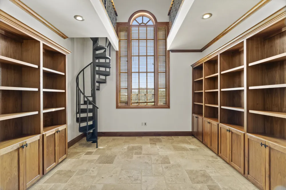 2180 La Ventana Parkway Driftwood, TX 78619