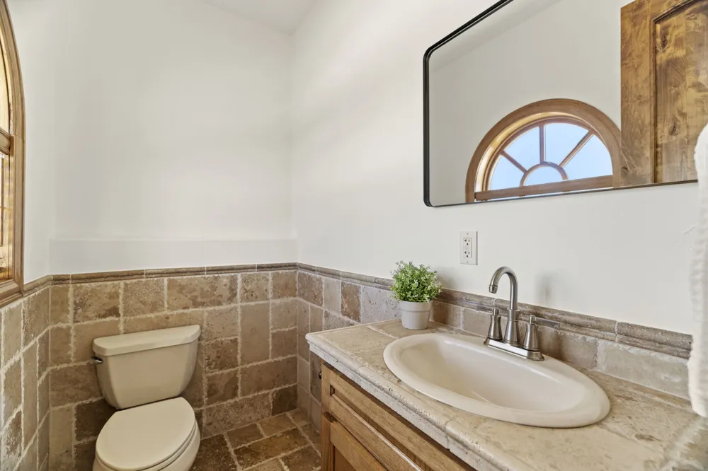 2180 La Ventana Parkway Driftwood, TX 78619