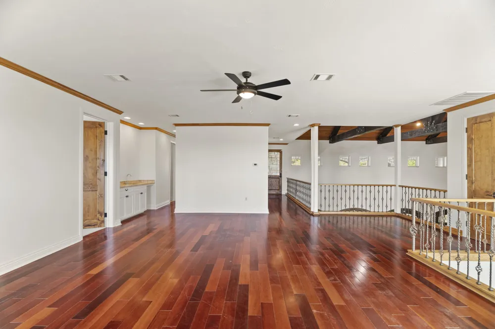 2180 La Ventana Parkway Driftwood, TX 78619