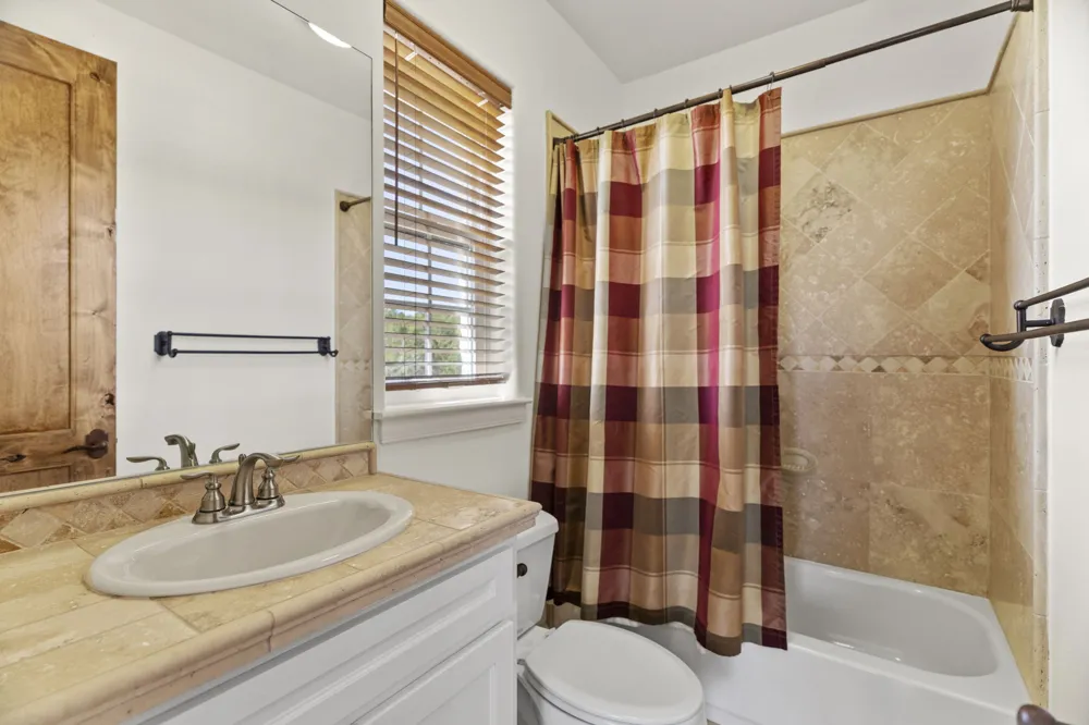 2180 La Ventana Parkway Driftwood, TX 78619