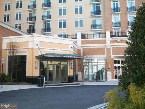 155 POTOMAC PASSAGE #408