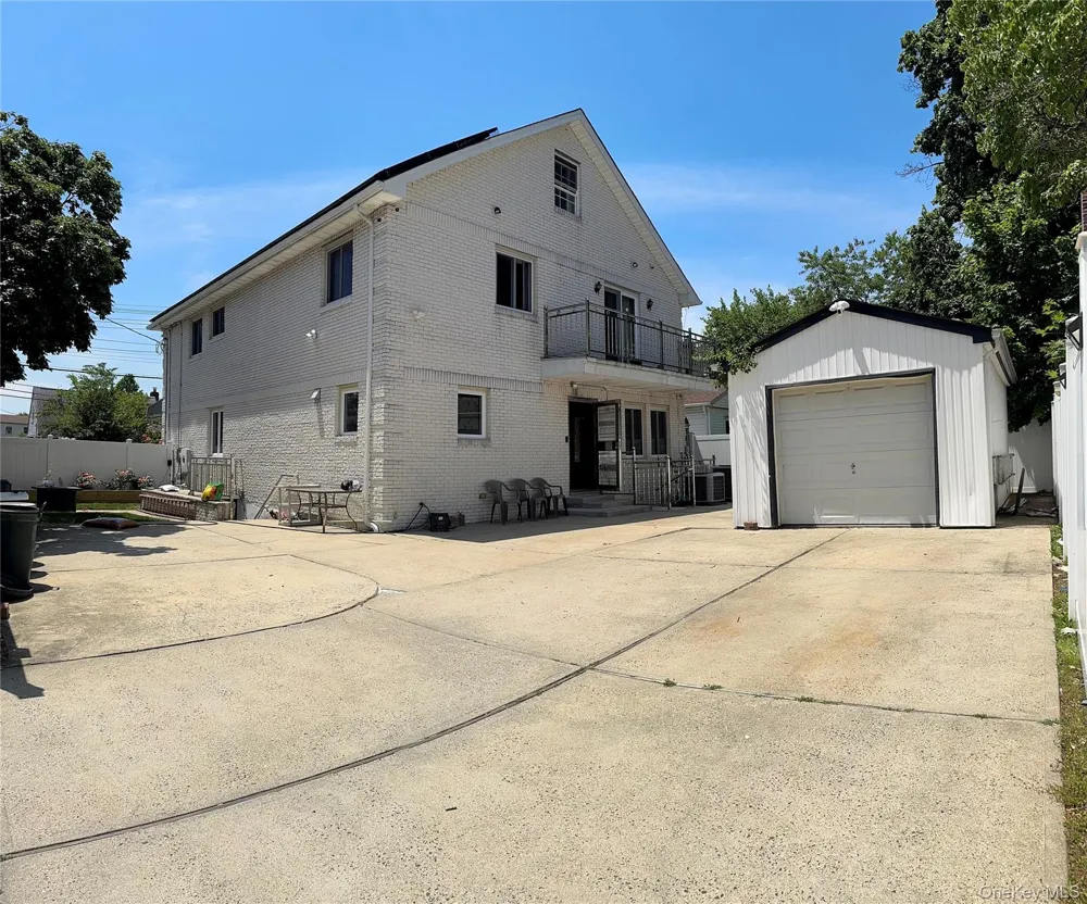 76-53 271st Street New Hyde Park, NY 11040