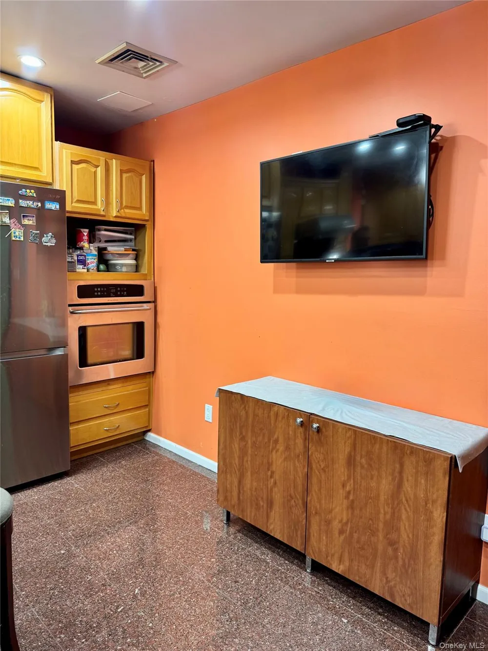 76-53 271st Street New Hyde Park, NY 11040