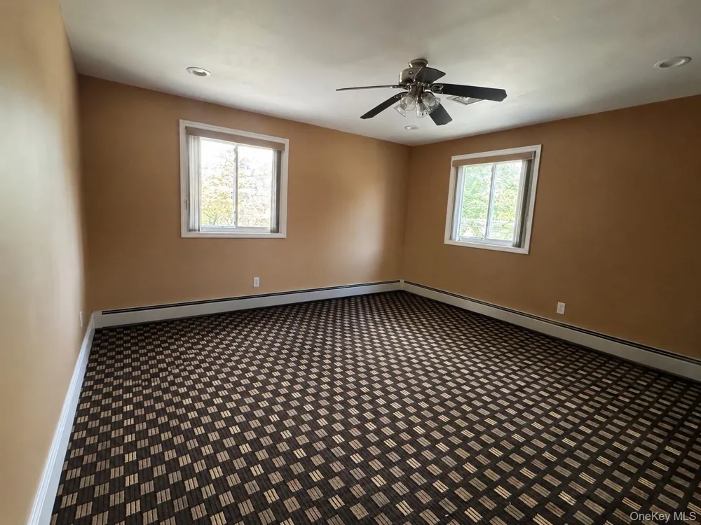 76-53 271st Street New Hyde Park, NY 11040