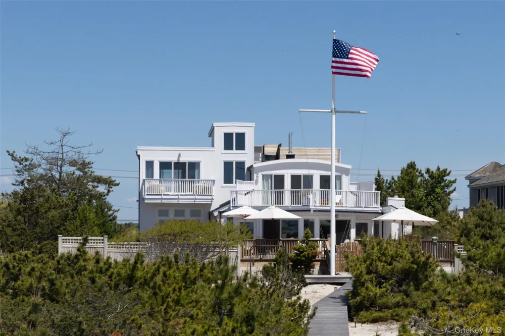 291 Dune Road Westhampton Beach, NY 11978