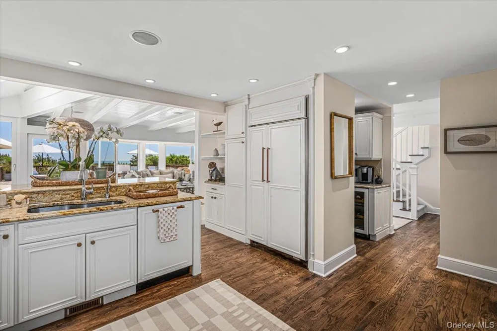 291 Dune Road Westhampton Beach, NY 11978