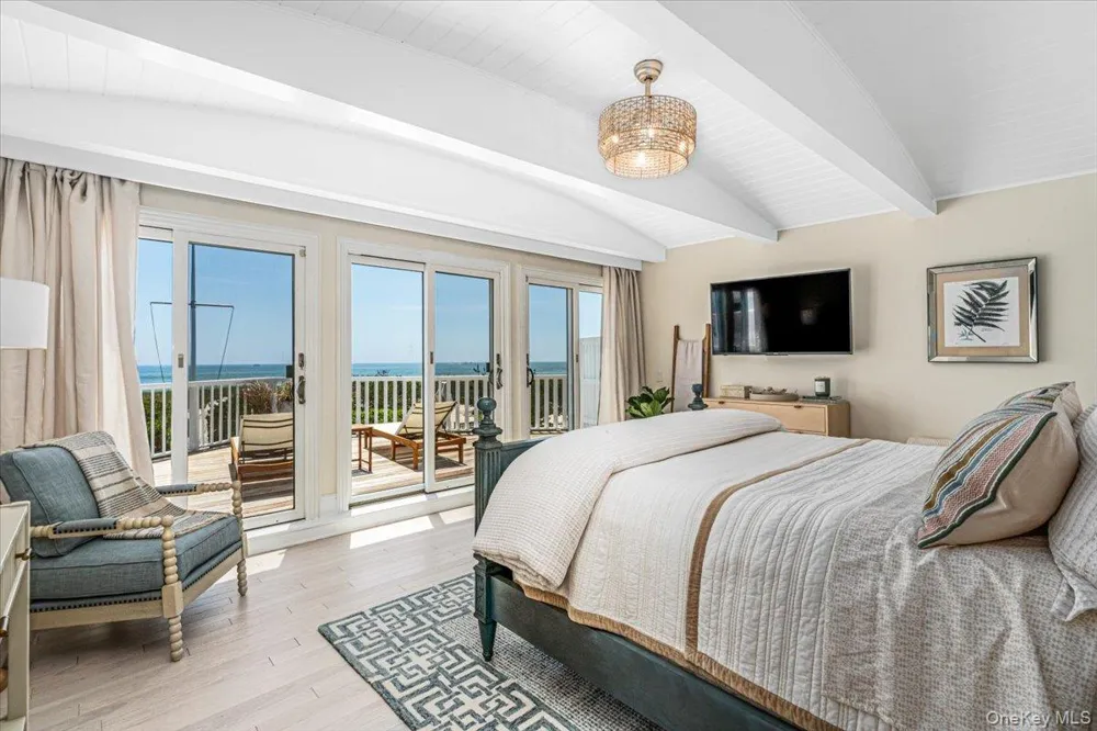 291 Dune Road Westhampton Beach, NY 11978