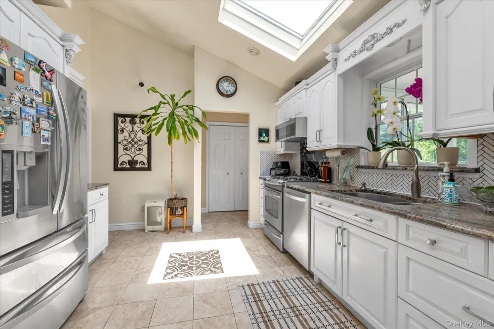 525 11th Street Cedarhurst, NY 11516