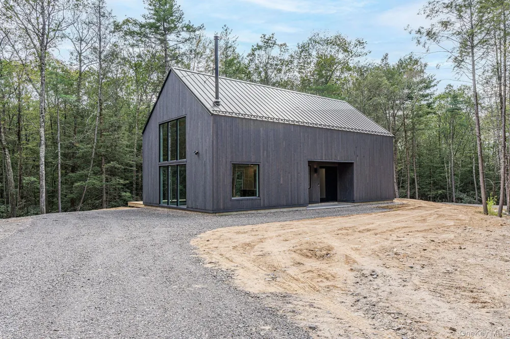 00 Pine Grove Rd Kerhonkson, NY 12446