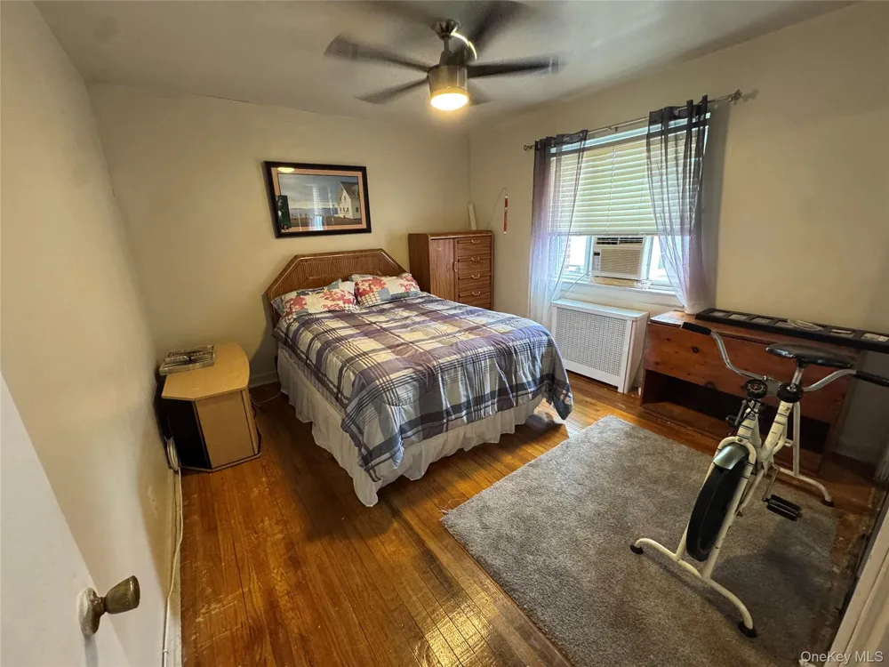 260-38 73 AVENUE #B1 Glen Oaks, NY 11004