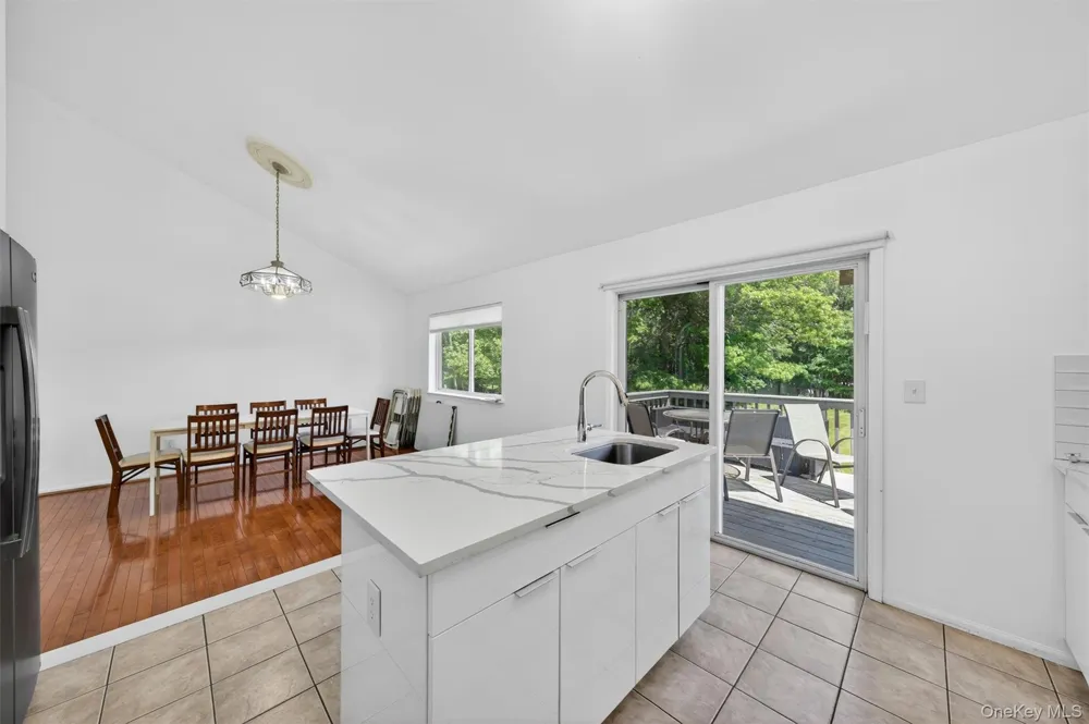 4 Sequoia Trail Highland Mills, NY 10930