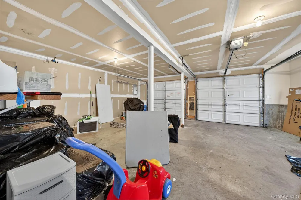 4 Sequoia Trail Highland Mills, NY 10930