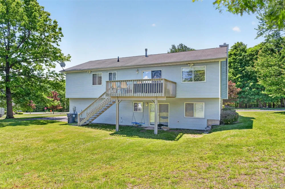 4 Sequoia Trail Highland Mills, NY 10930