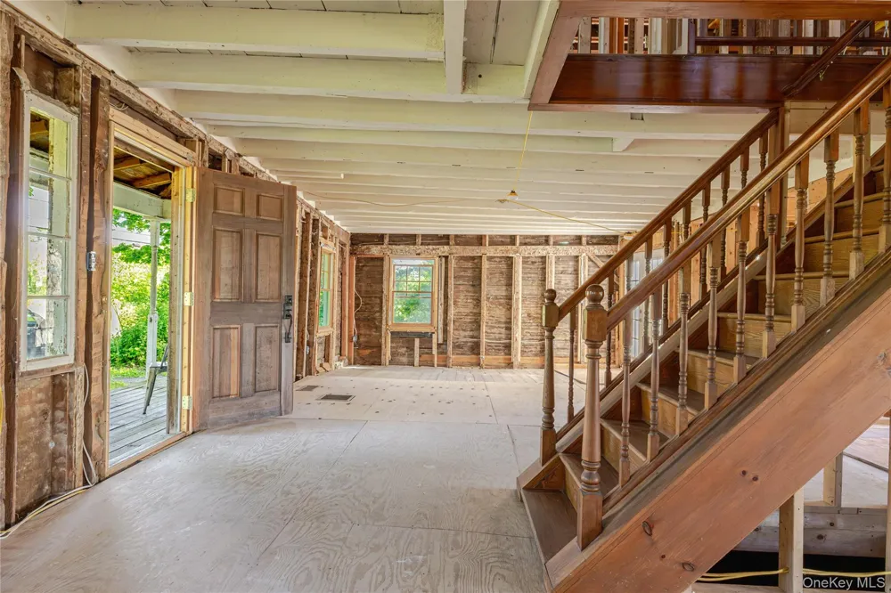 295 Stone Mill Road Hudson, NY 12534