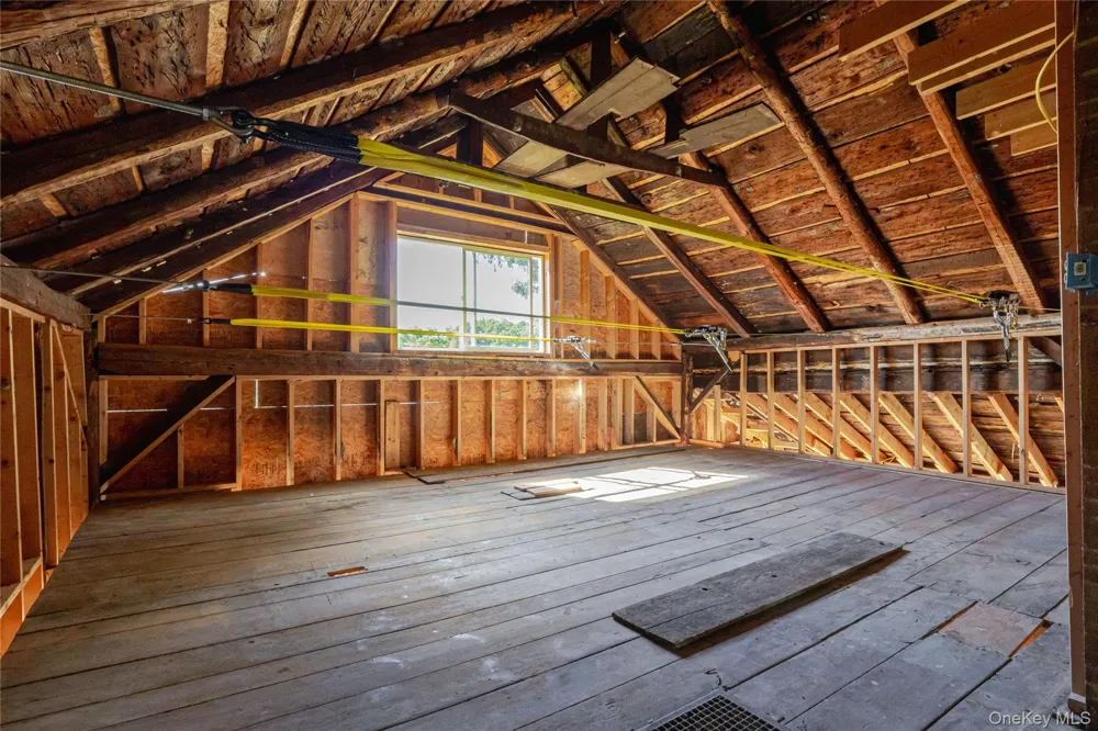 295 Stone Mill Road Hudson, NY 12534