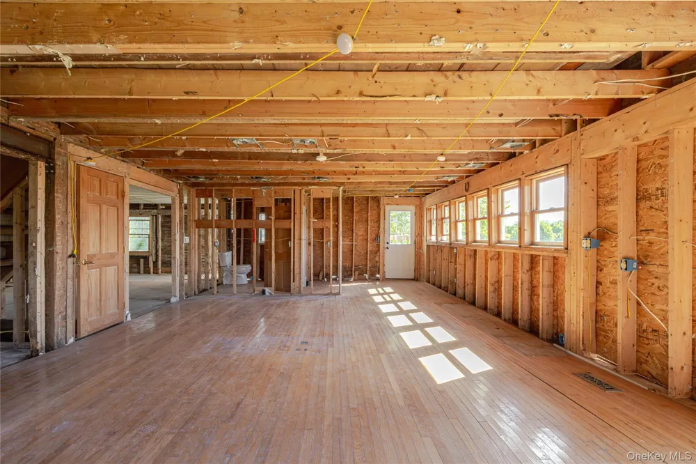295 Stone Mill Road Hudson, NY 12534