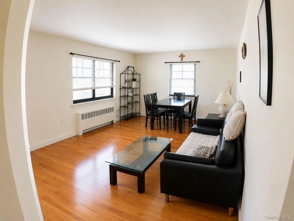 219-58 75th Avenue #232AI Oakland Gardens, NY 11364