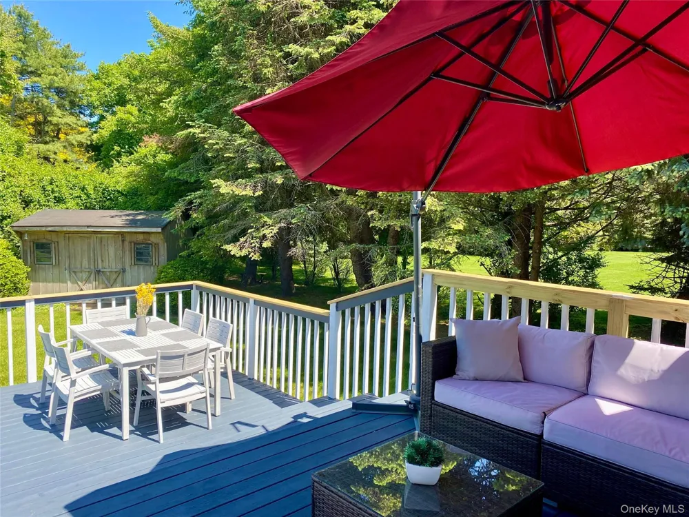 2735 Beebe Drive Cutchogue, NY 11935