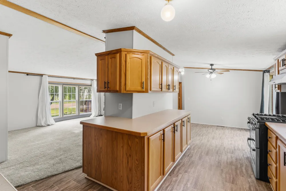 880 East Street Fenton City, MI 48430