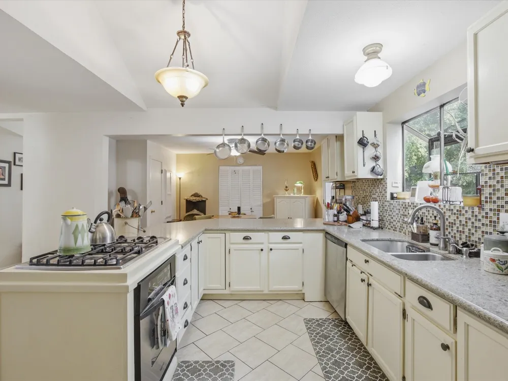 Bettinger Drive Colleyville, TX 76034