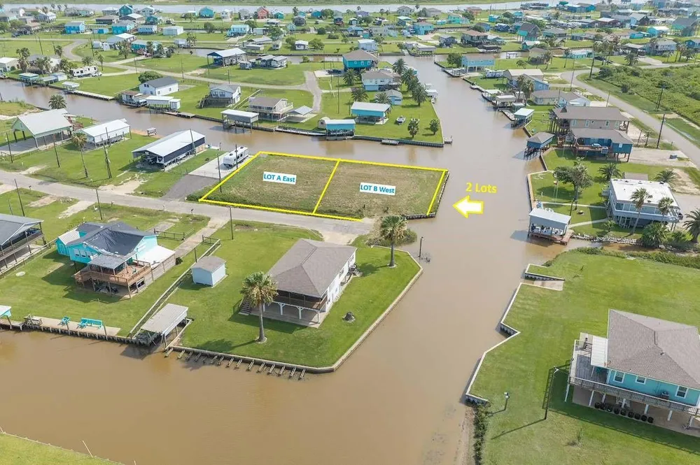 1301 Cr 202 Drive Sargent, TX 77414