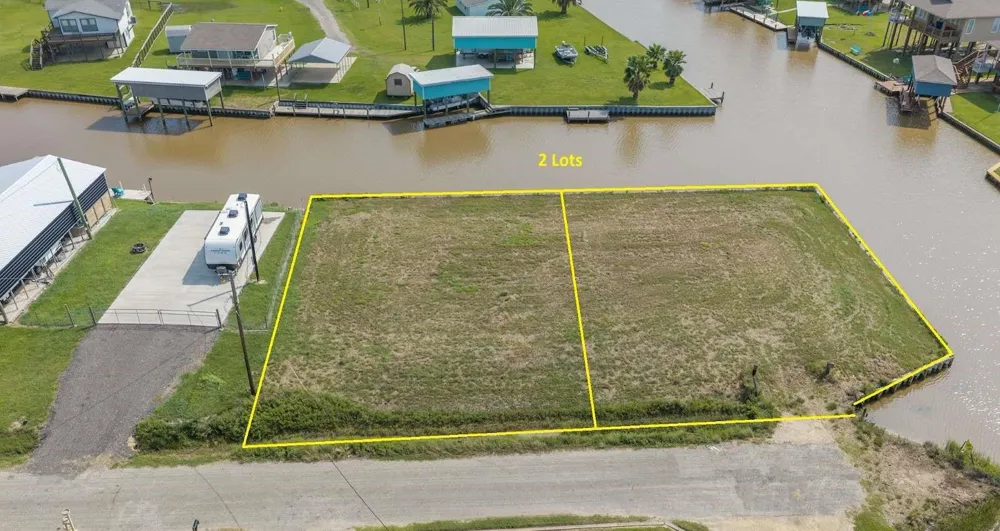 1301 Cr 202 Drive Sargent, TX 77414