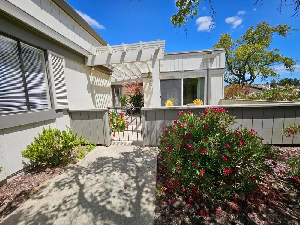 6327 Whaley Drive San Jose, CA 95135