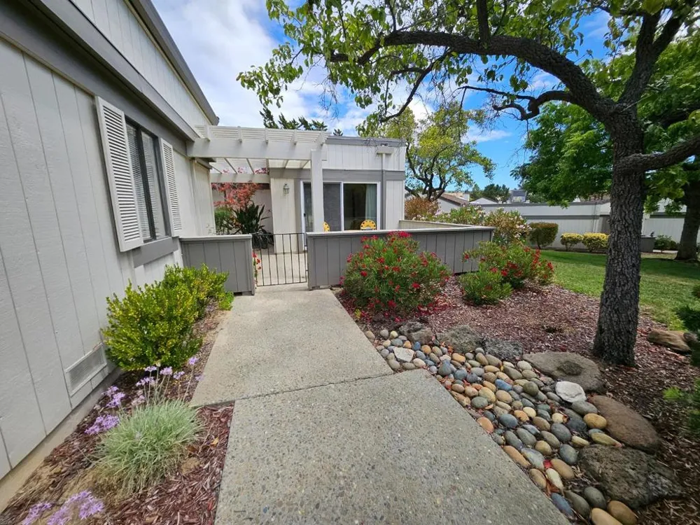 6327 Whaley Drive San Jose, CA 95135
