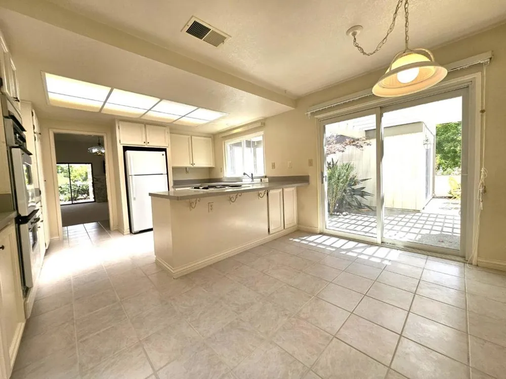 6327 Whaley Drive San Jose, CA 95135