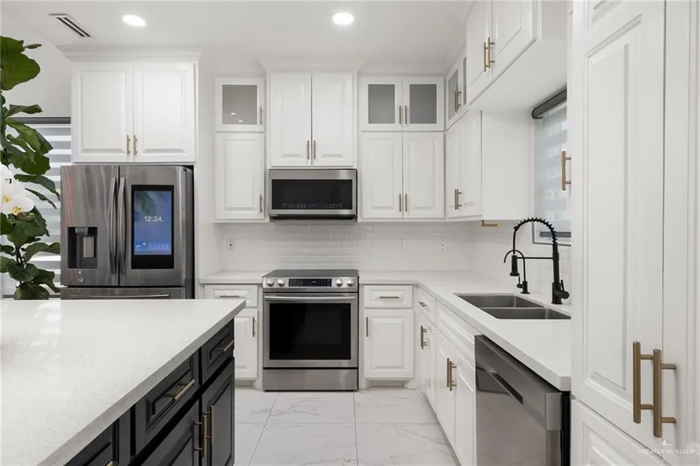 2201 Dorado Drive Mission, TX 78573