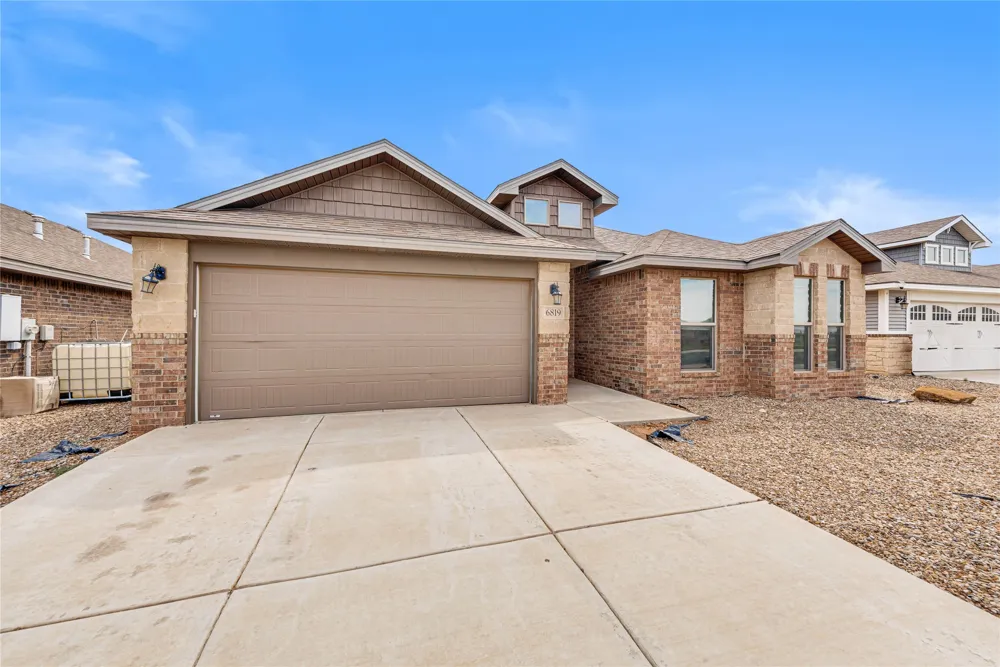 6819 Brush Drive Midland, TX 79705