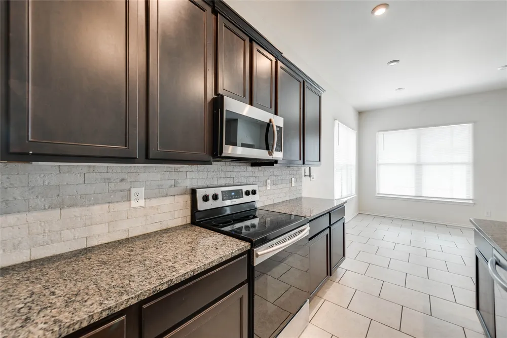 6819 Brush Drive Midland, TX 79705